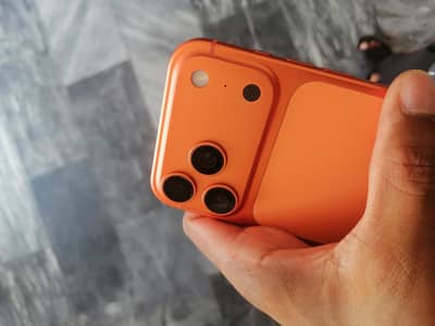 iPhone 17 pro max