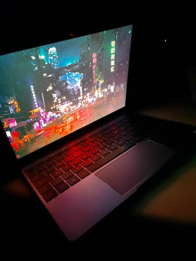 Laptop Huawei matebook superfast