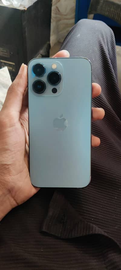 Apple iPhone 13 Pro water pack 256
