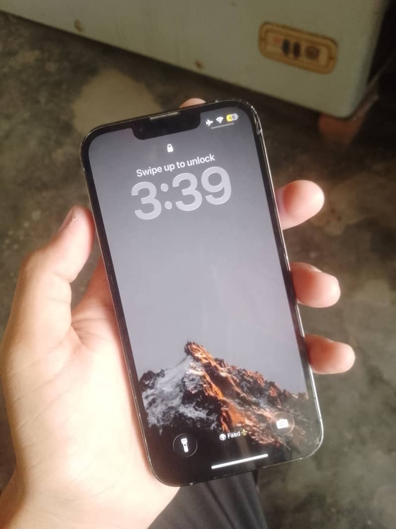 Iphine 13 pro 0