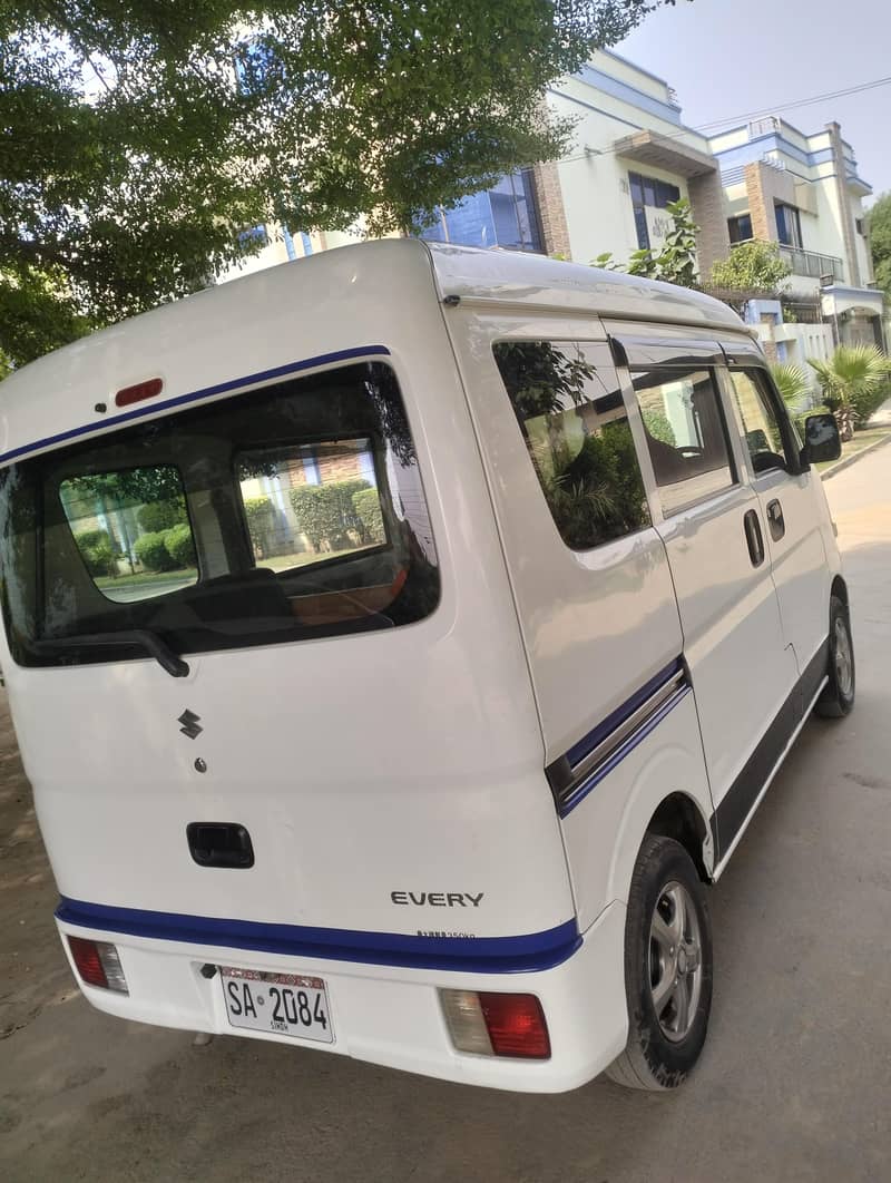 Suzuki Every 2016 9