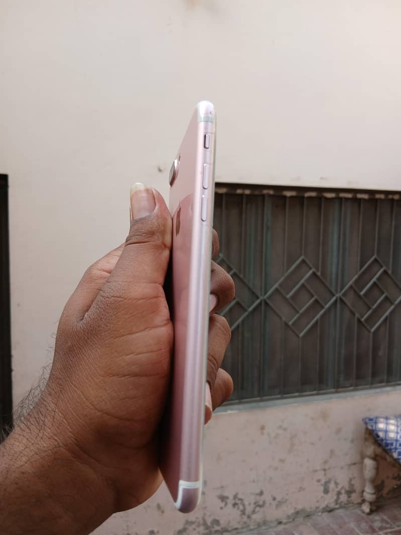 IPhone 7 Plus PTA 5