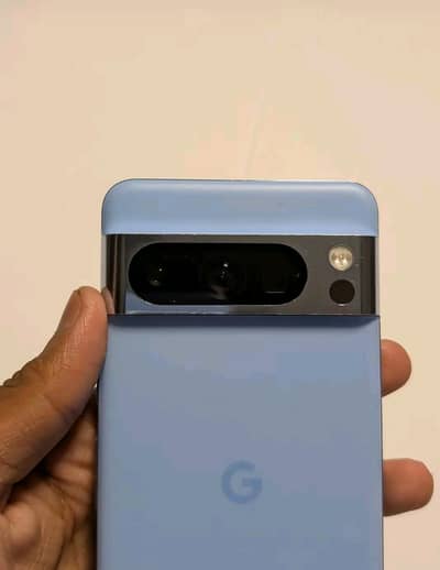 Google Pixel 8 Pro