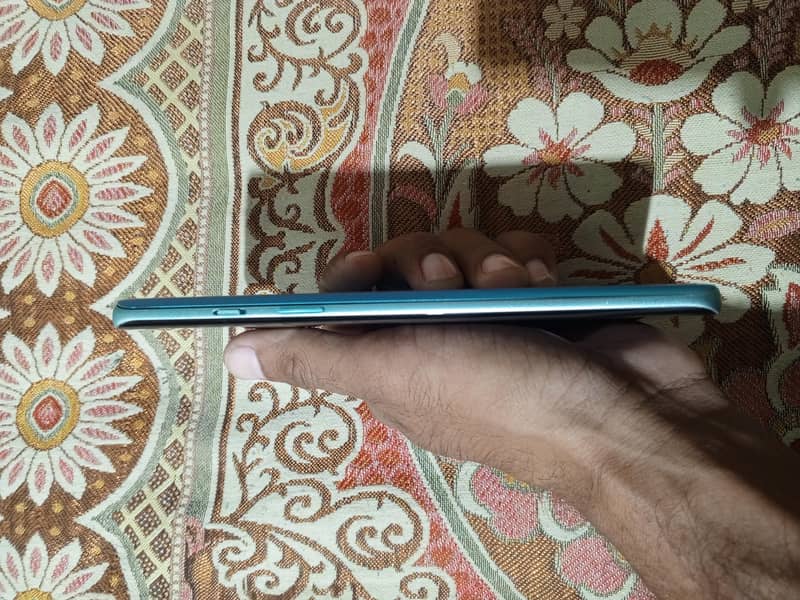 One Plus 8 5