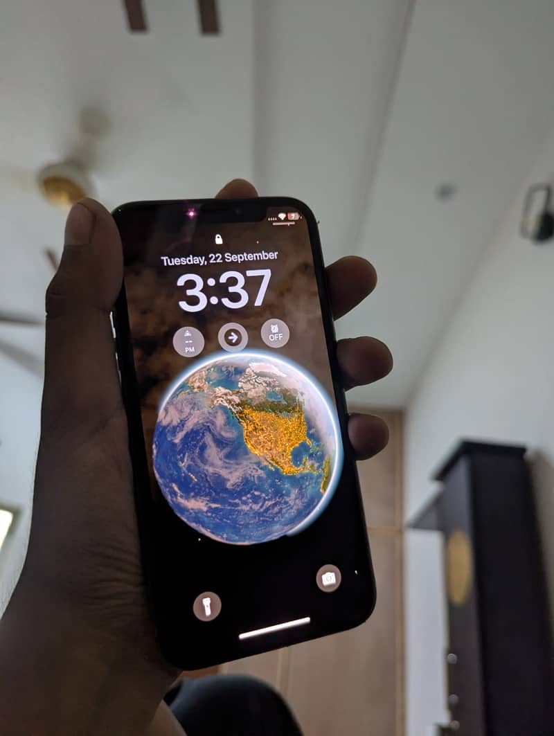 IPHONE XS 1