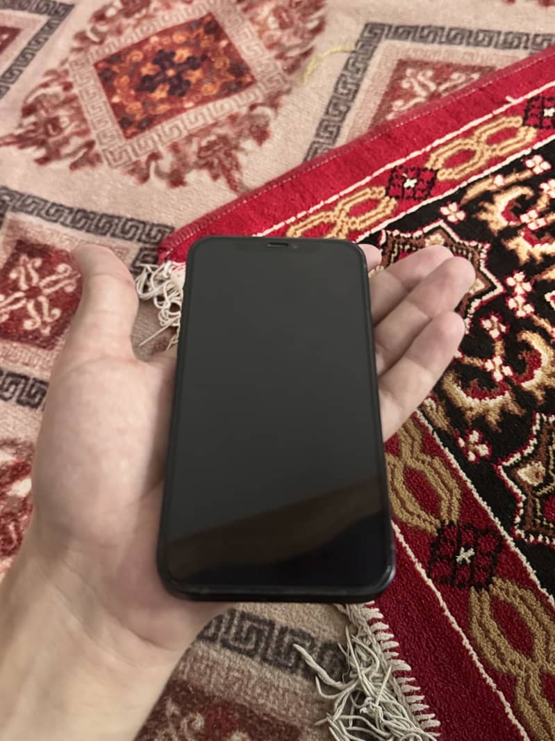 Apple iPhone 12 1