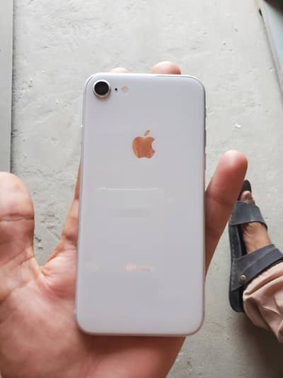 Apple iPhone 8