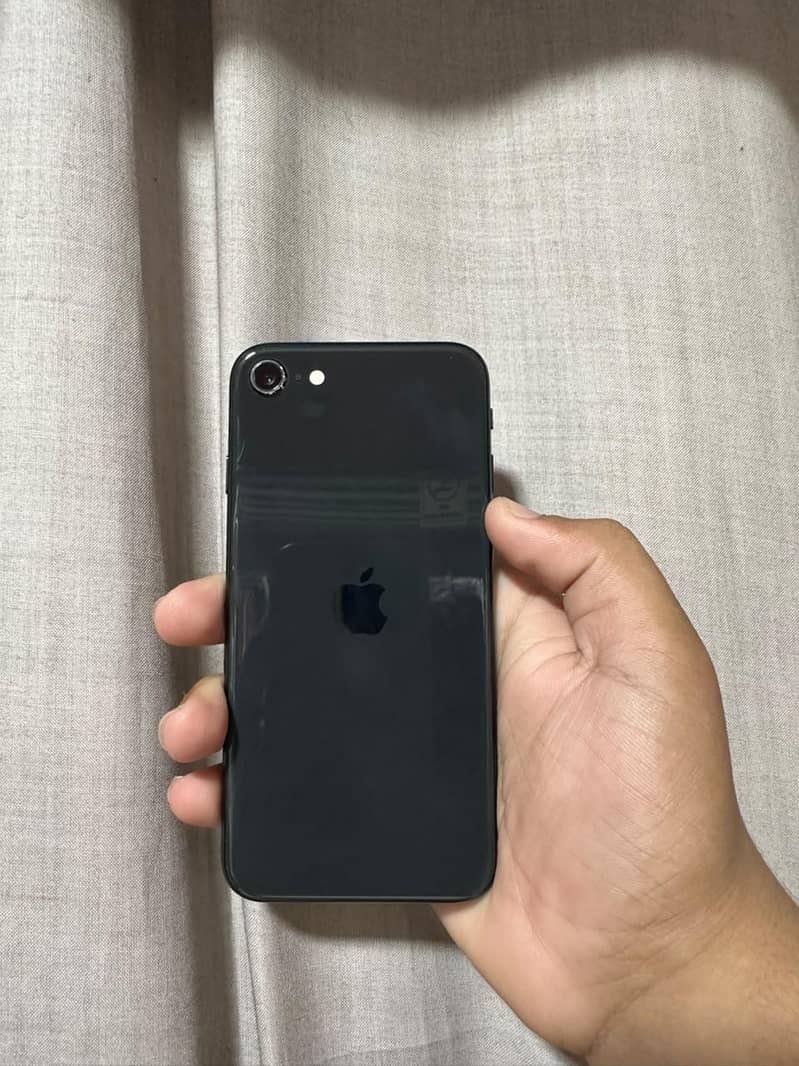Apple iPhone SE 0