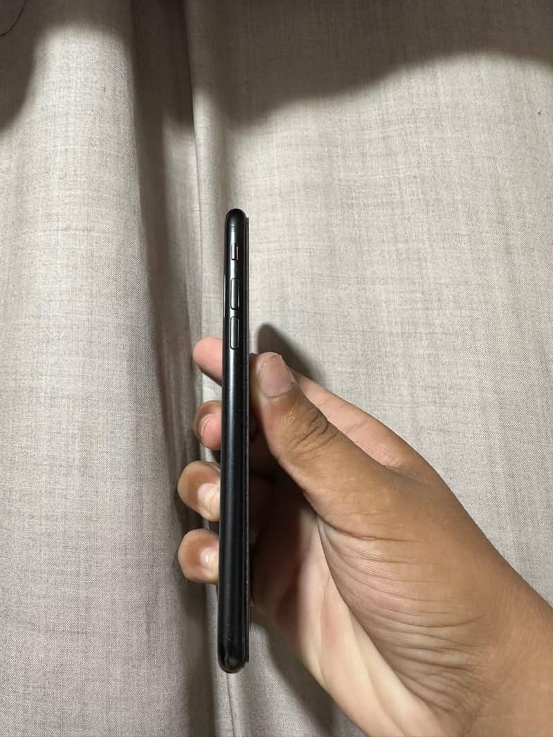 Apple iPhone SE 1
