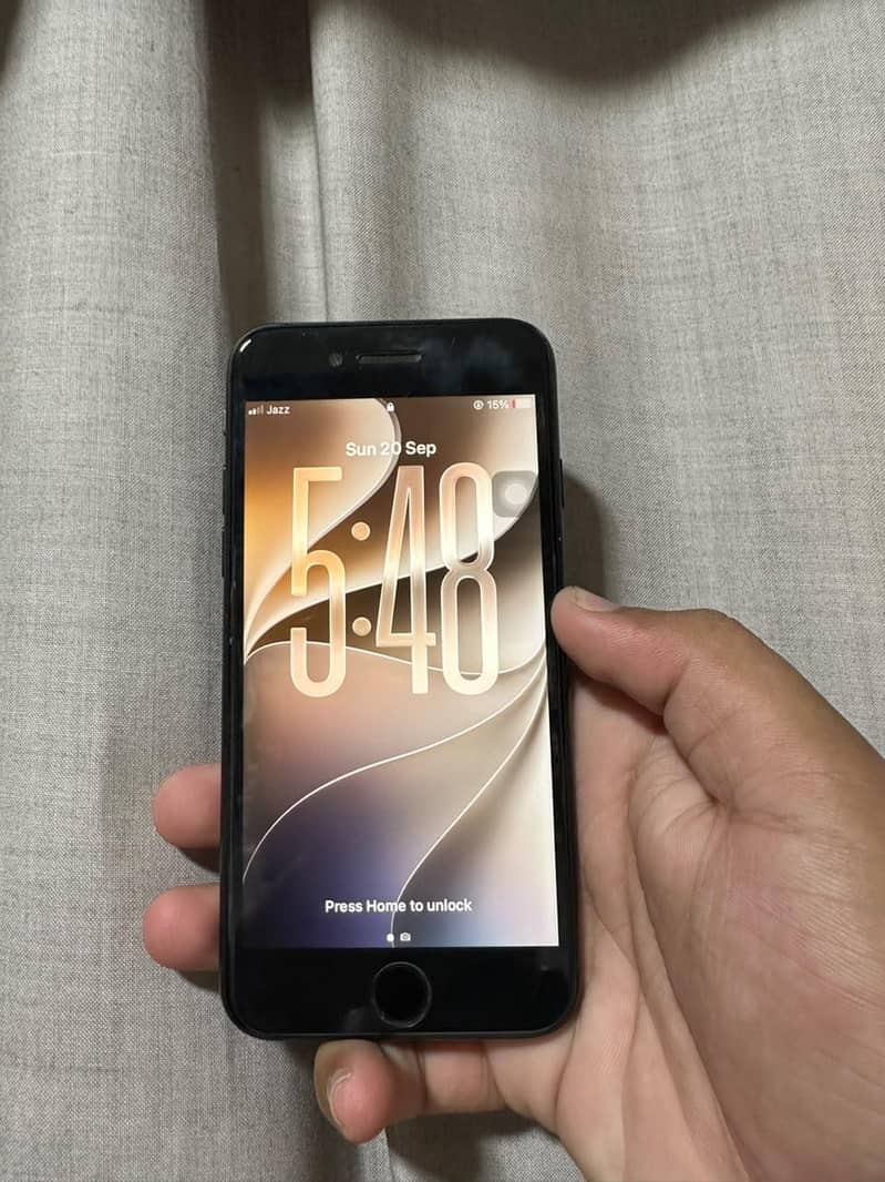 Apple iPhone SE 2