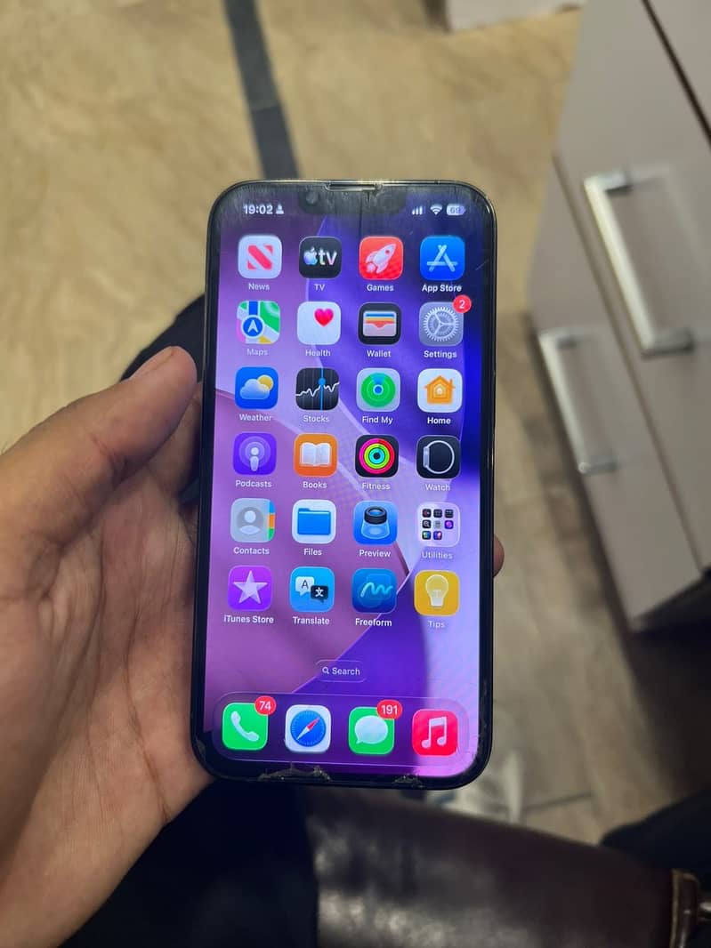 Apple iPhone 13 Pro 2