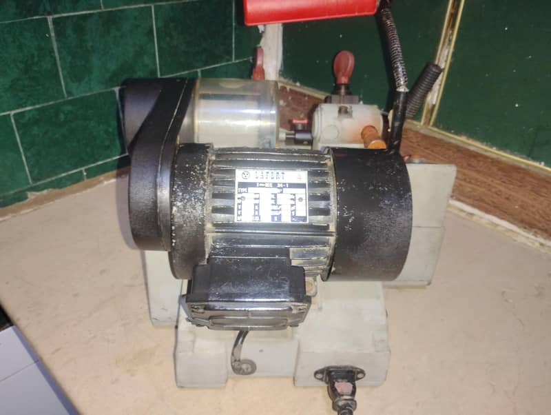 key cutting machine 2