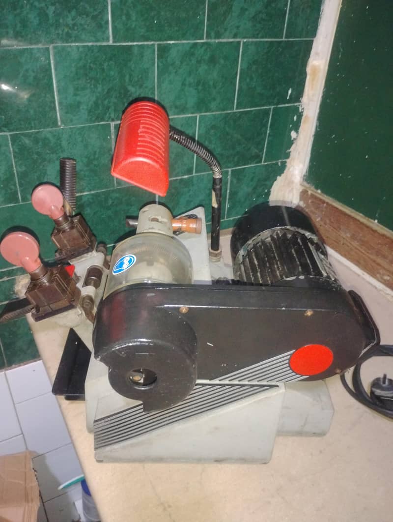 key cutting machine 5