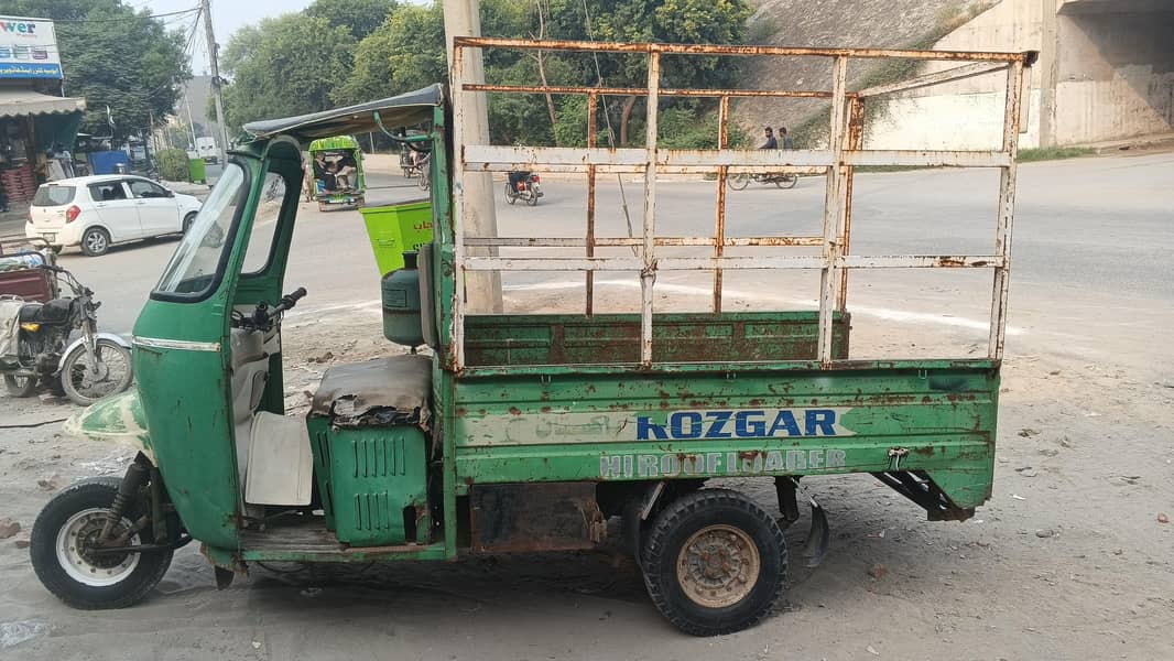 Auto loader 4