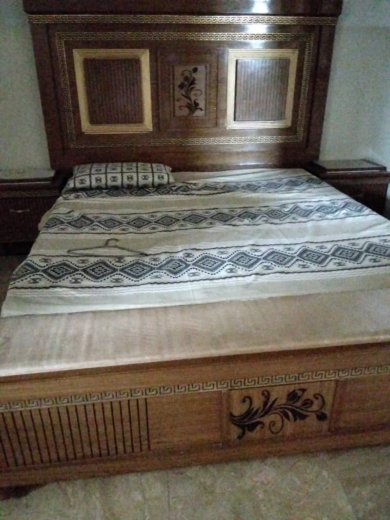 Bed, side table and foam 0
