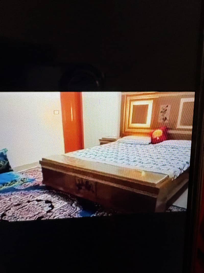 Bed, side table and foam 3