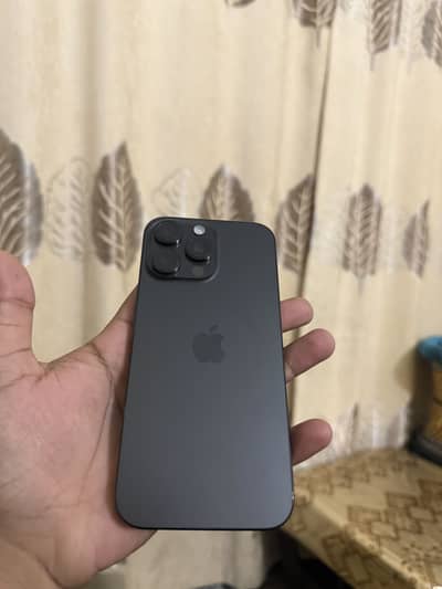Apple iPhone 16 Pro Max
