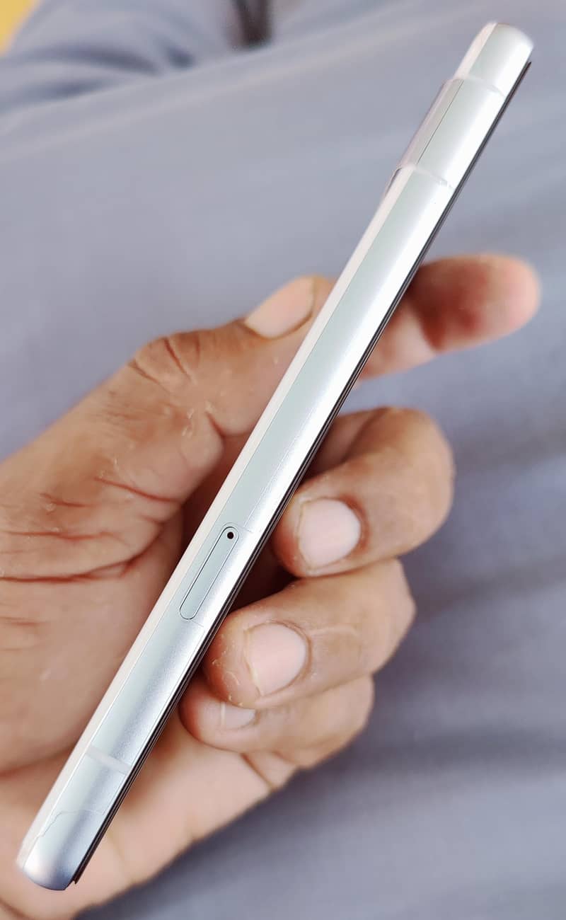 Google Pixel 7a 1