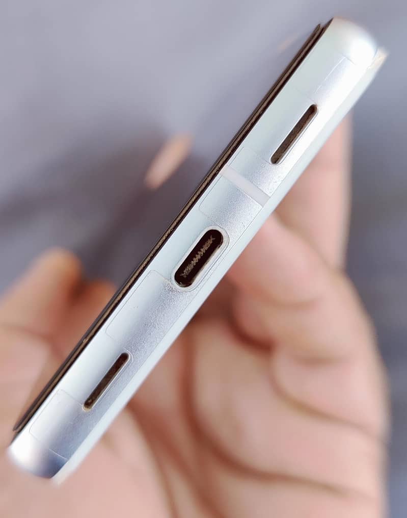 Google Pixel 7a 3