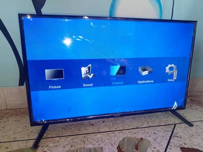 haier 32 inch led tv h32d2m very good condition