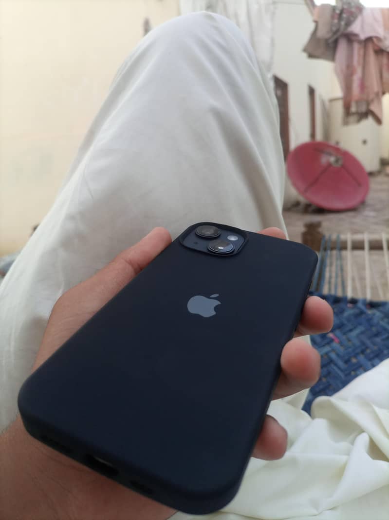 Apple iPhone 14 5