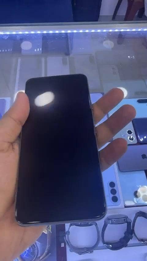 Google Pixel 8 jv 3