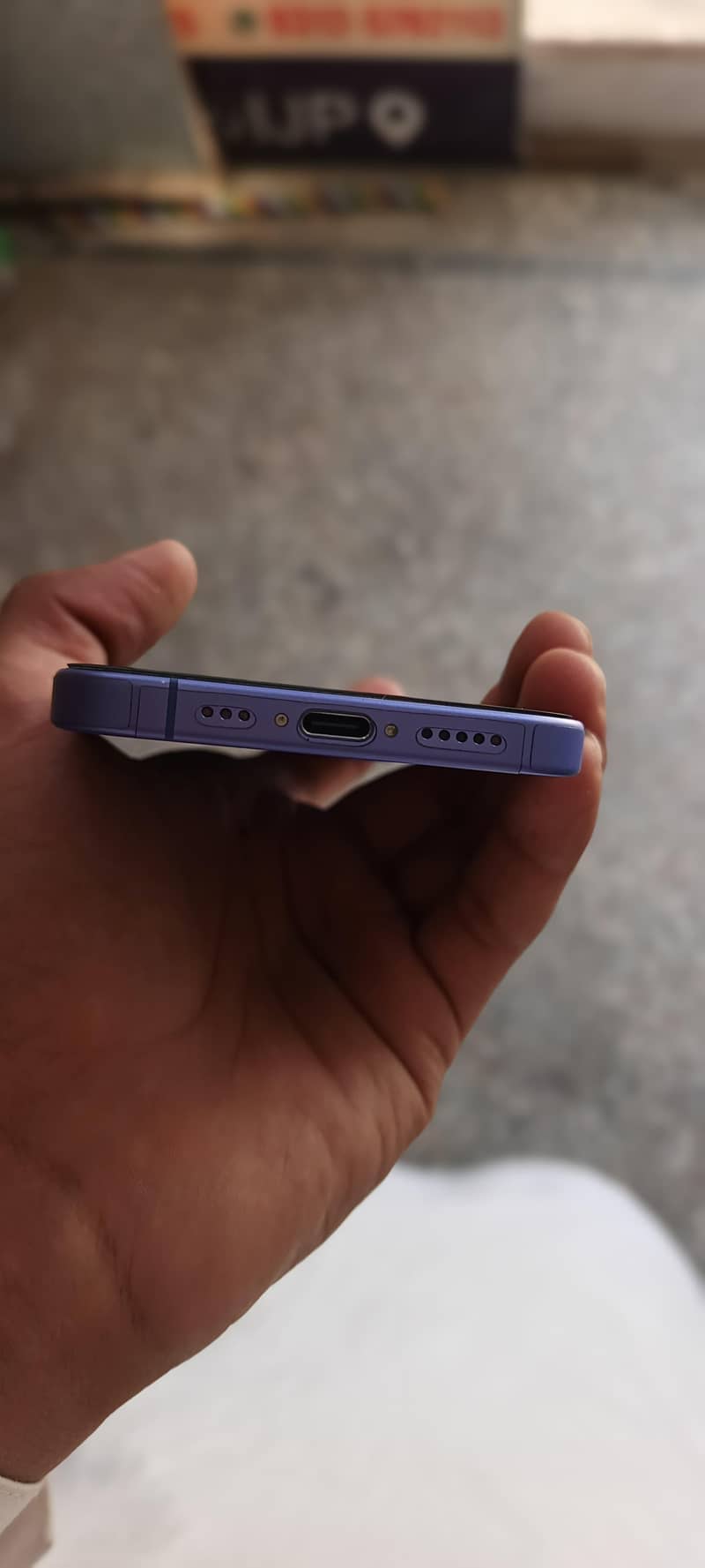 Apple iPhone 16 1