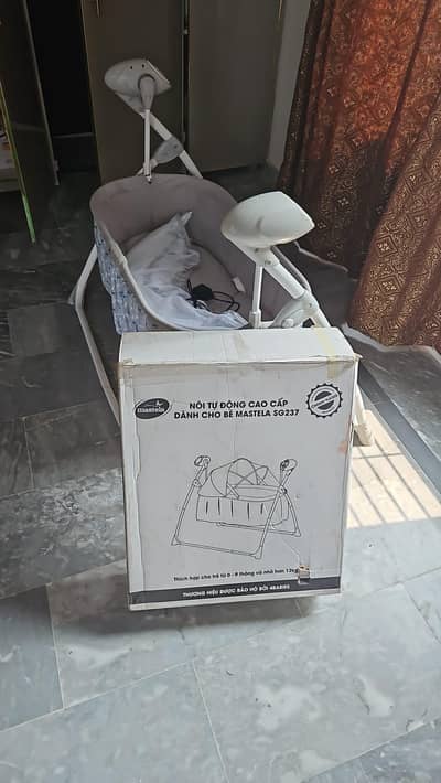Mastela SG237 Automatic elactric cradle