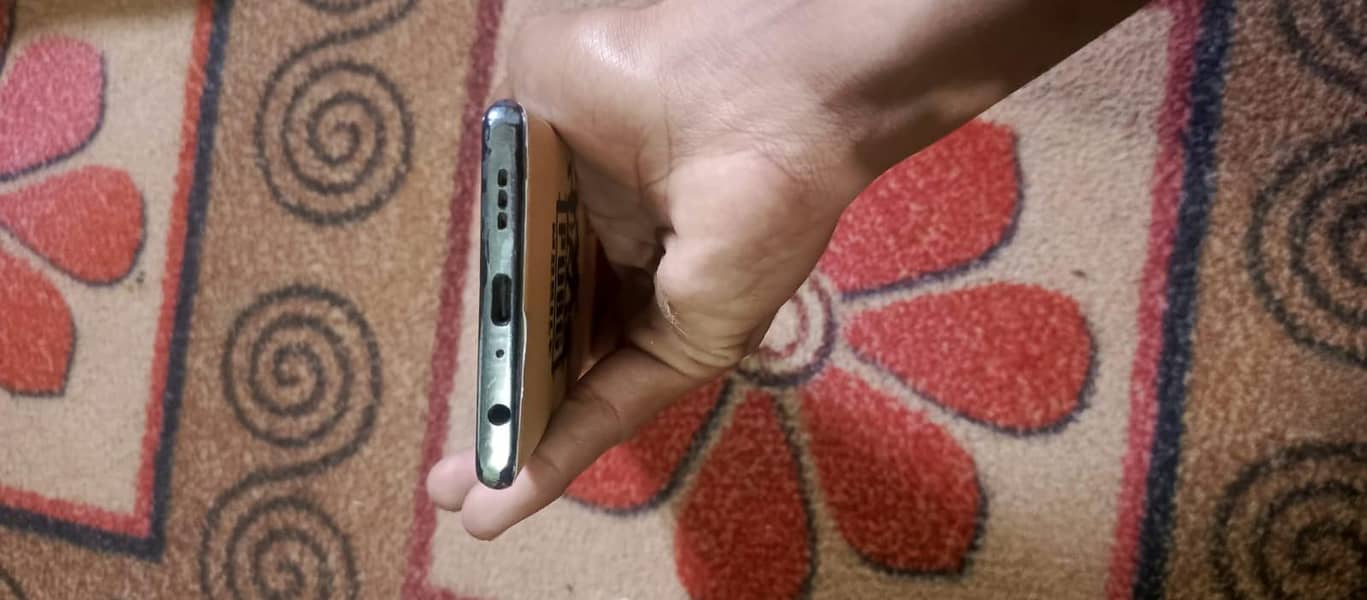 OPPO Reno4 Pro 3