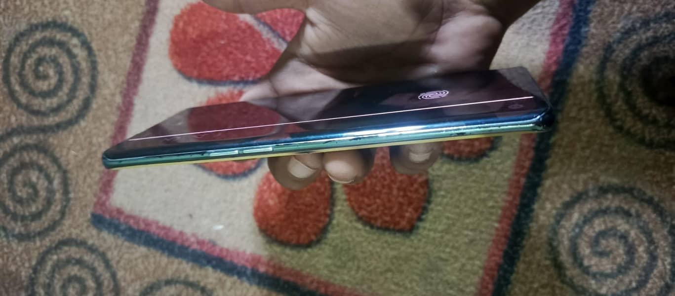 OPPO Reno4 Pro 4
