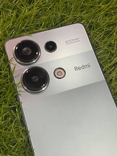 Xiaomi Redmi Note 13 Pro