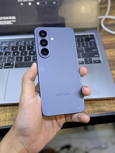 Samsung Mobile S26 factory unlocked 12/256