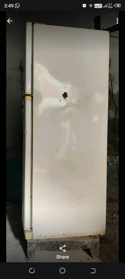 Waves Medium Size Fridge – Excellent Cooling – Original Compressor