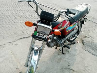 honda CD 70 2010 model urgent sale