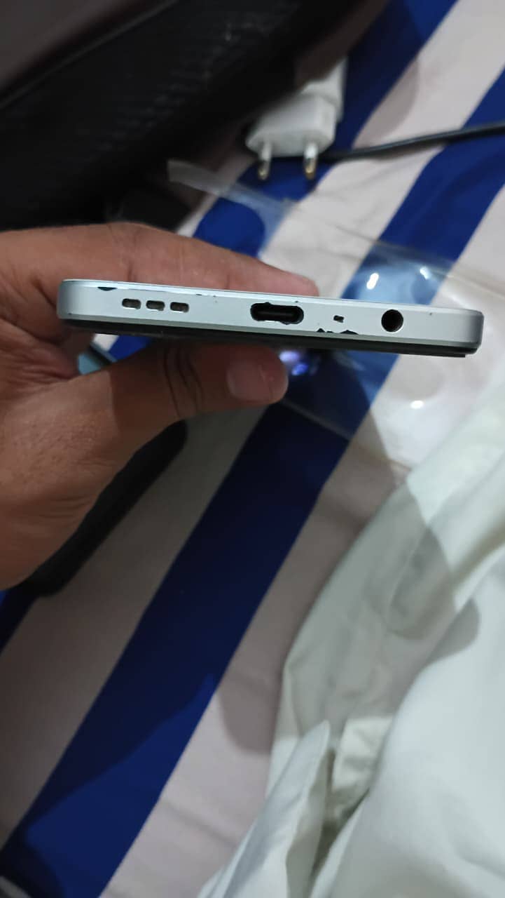 OPPO A3 4