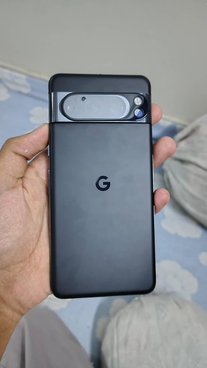 Google Pixel 8 Pro 2