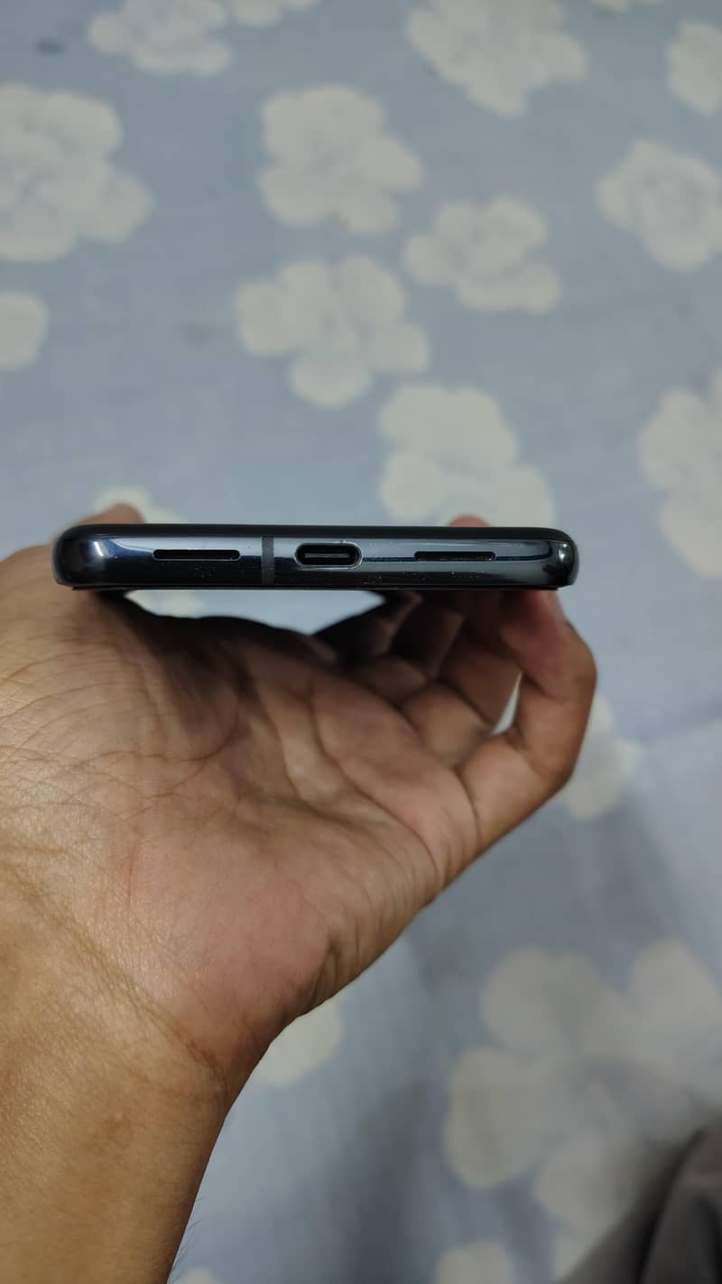 Google Pixel 8 Pro 5