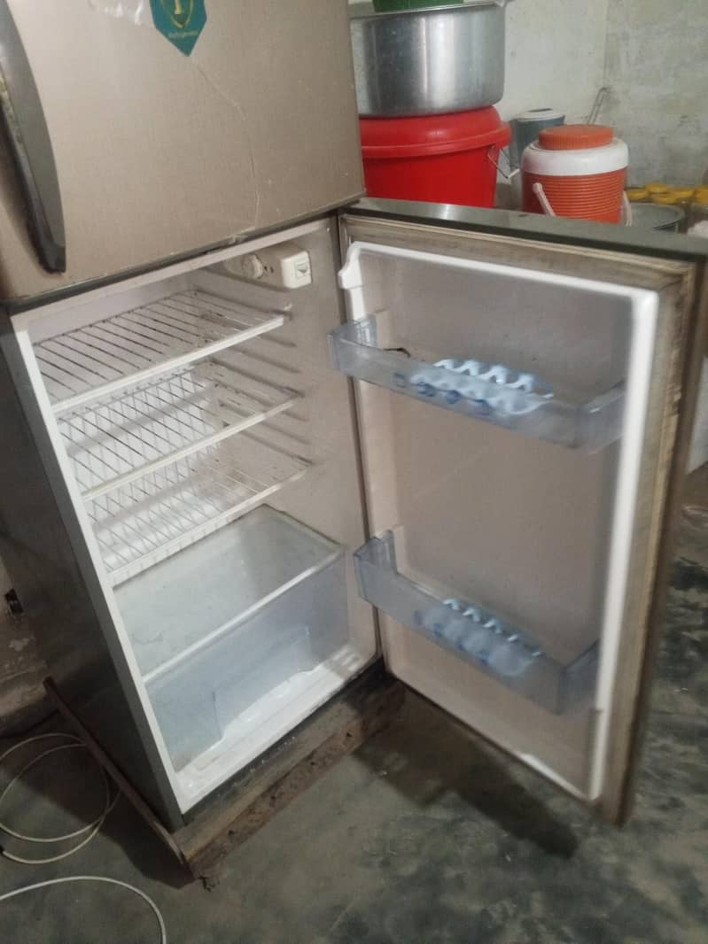 Refrigerator 2