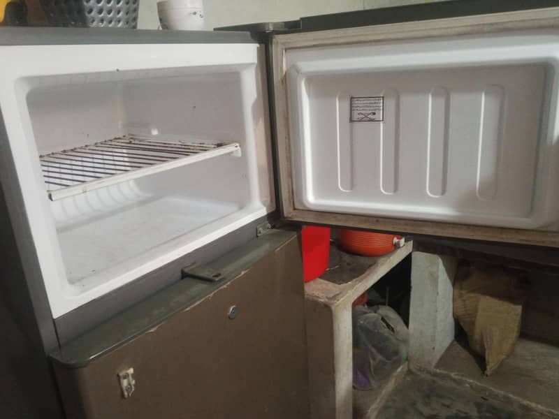 Refrigerator 3