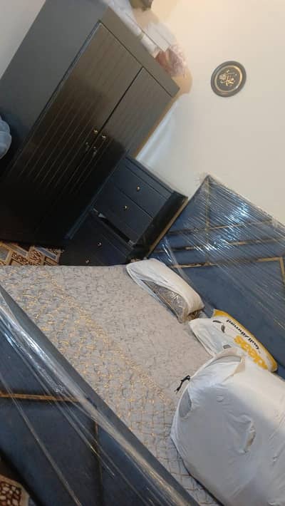 2 side table 1 Almari 1 gool sheesha 1 clutch  2 coffee chair 1 gool t