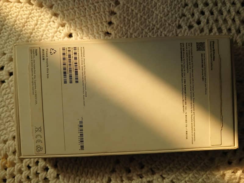 Apple iPhone 16 Pro Max 3