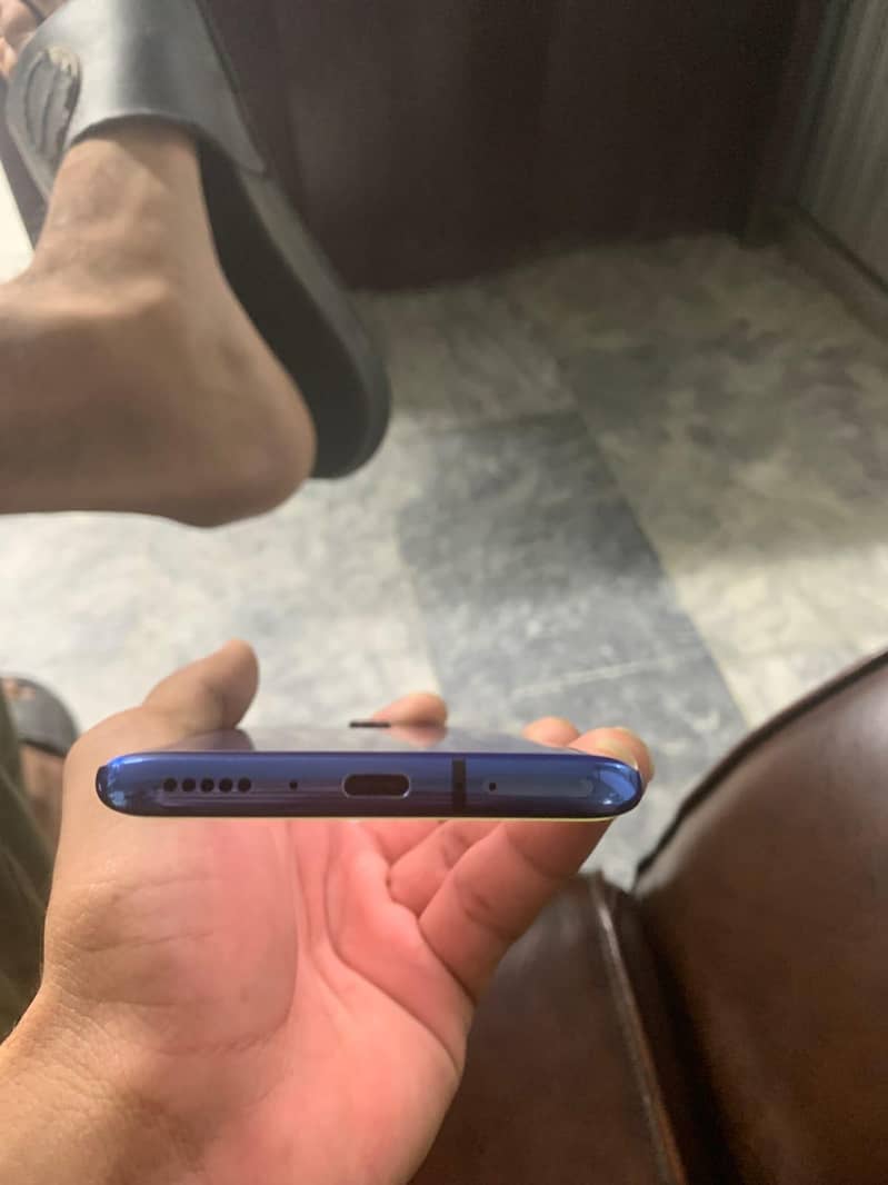 One Plus 7 Pro 3