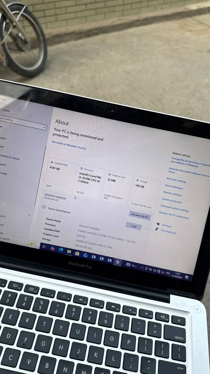 Apple Macbook Pro 2