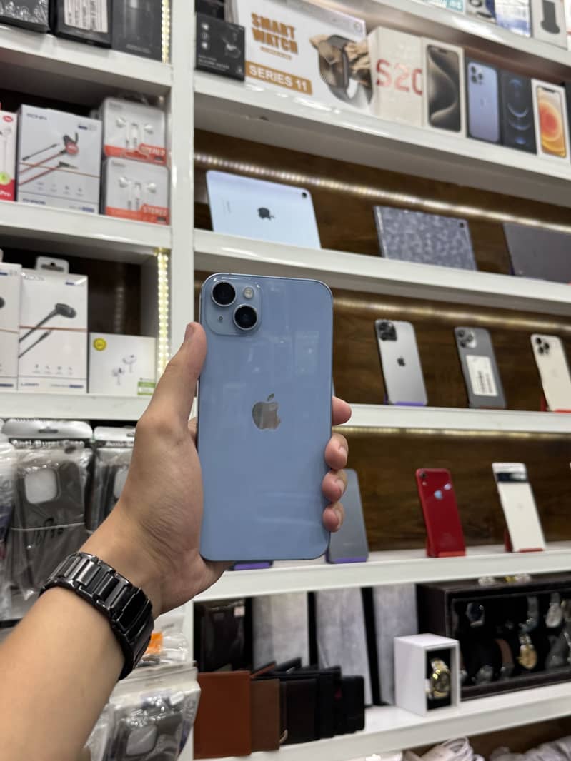 Apple iPhone 14 plus 0