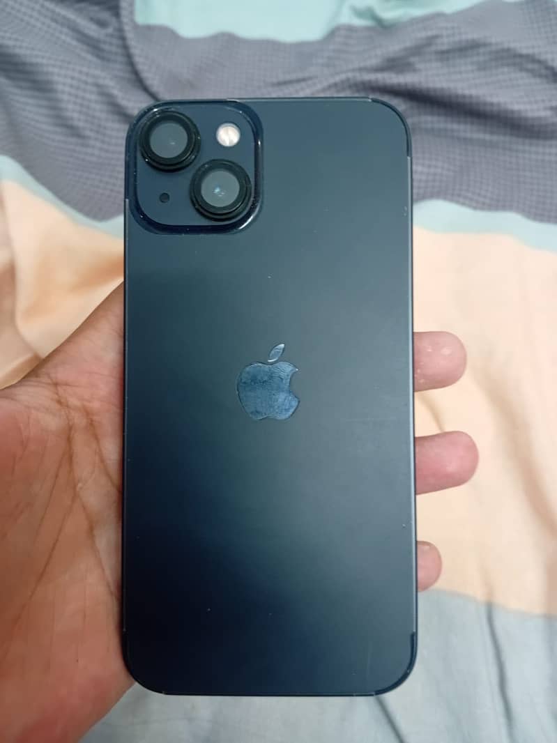 Apple iPhone 13 1