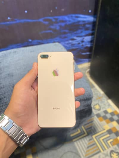 Apple iPhone 8 Plus
