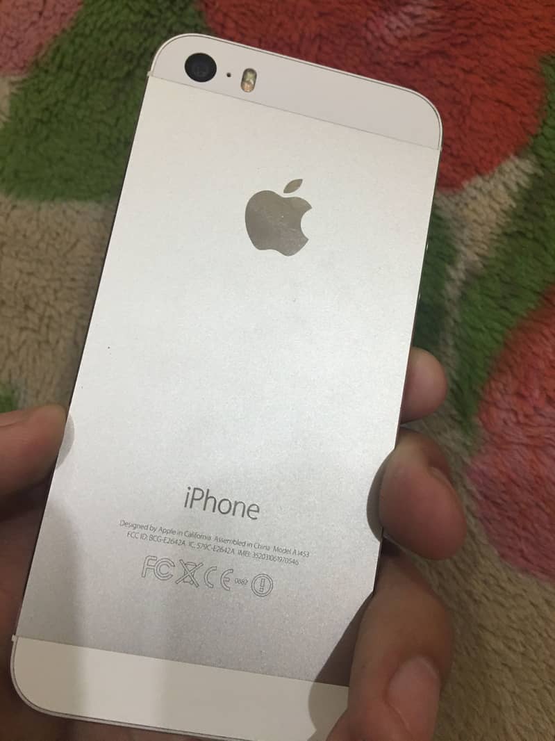 Apple iPhone 5s 8