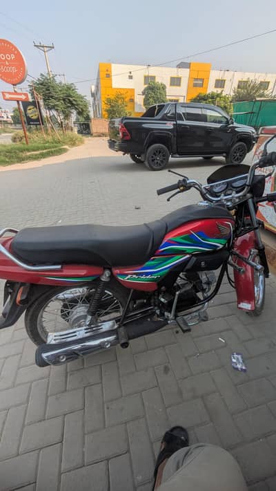 HONDA PRIDOR 100CC JUST 2 MONTHS USED 1200KM DRIVEN