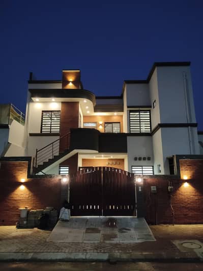 Saima Arabian extraordinary owner built double storey house for sale