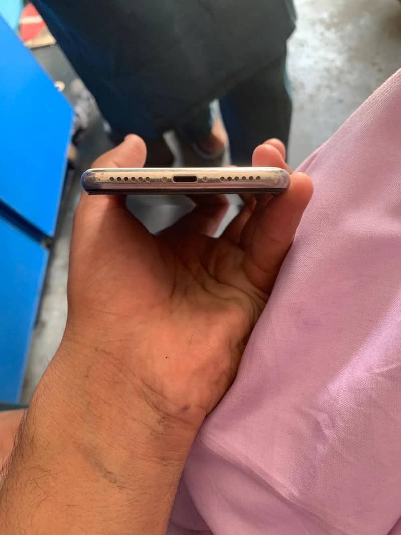 Apple iPhone X 1